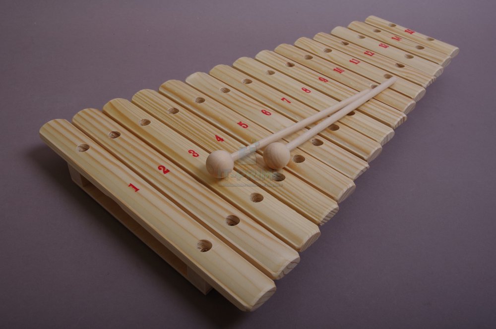 Ксилофон диатонический Ля мажор (15 пластин, на низком резонаторе, ель)